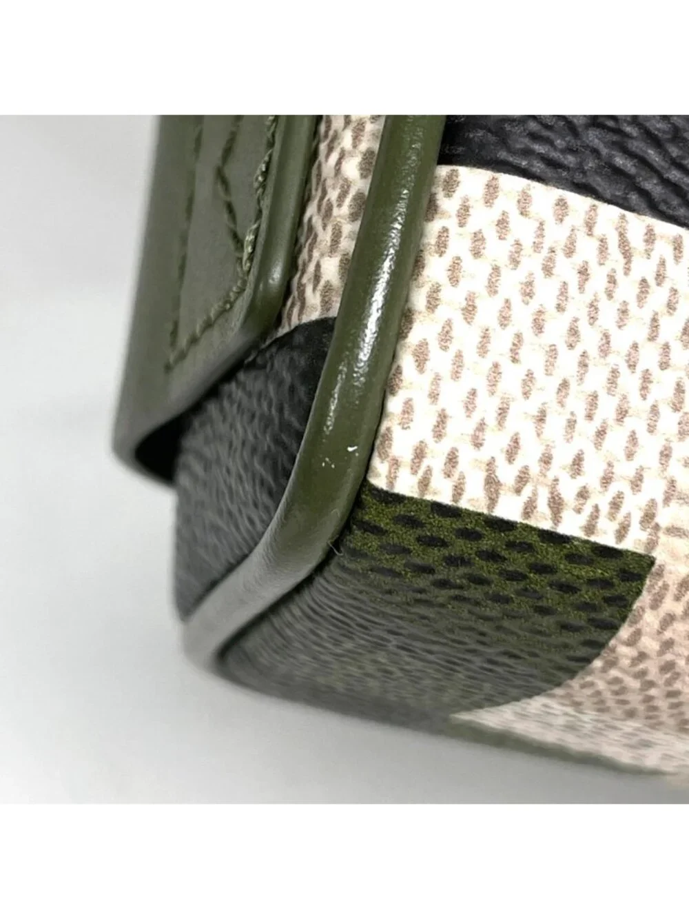 Louis Vuitton LV Trail Wearable Wallet Shoulder Bag Damoflage Damier Green Brown
